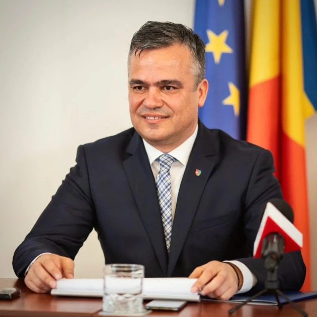 Adrian Veștea, desemnat premier după ce Eugen Tomac și-a depus mandatul. Ce a spus Nicușor Dan