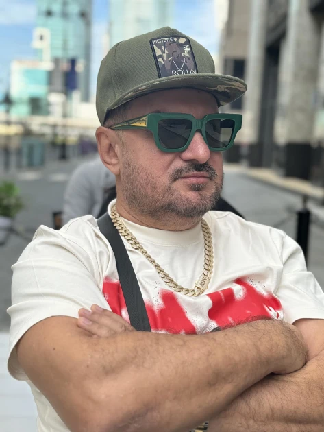 Cât a plătit Adi de la Vâlcea pentru apartamentul din Dubai, cantărețul e rezident acolo