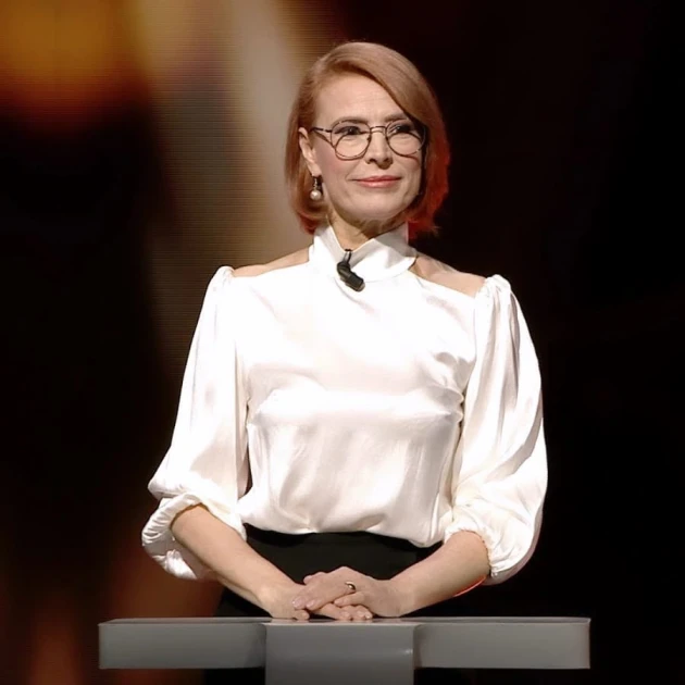 Monica Davidescu, despre telefonul de la Radu Beligan care i-a schimbat drumul: „Vrei să fii fata mea, Ana, în Take, Ianke şi Cadîr?”