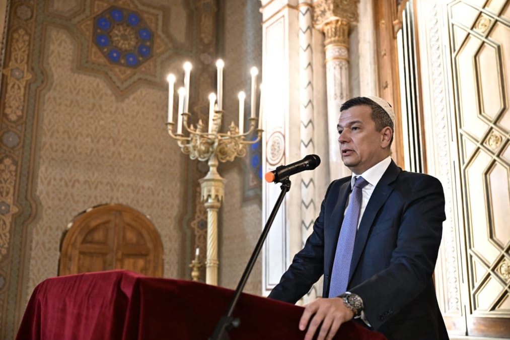 Sorin Grindeanu îl atacă pe Tudor Chirilă: „Ce expertiză are Vocea României în legile justiției?”