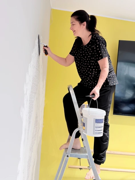 Gabriela Cristea, surprinsă la renovări acasă: mistrie, șpaclu și scară într-un clip postat la final de ianuarie 2026