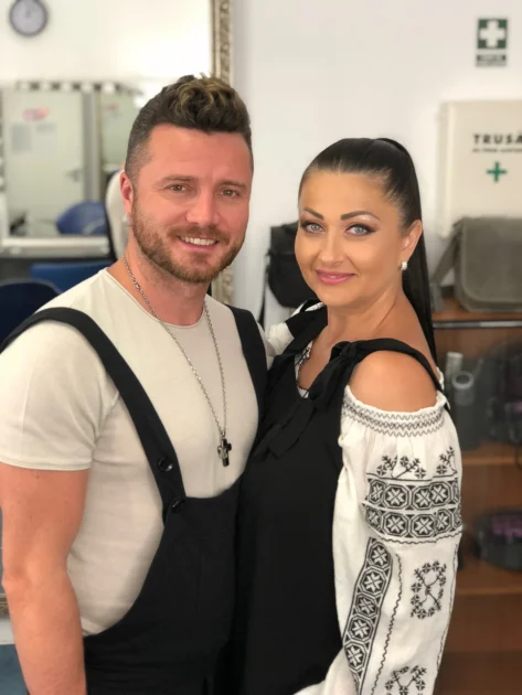 Gabriela Cristea, după discuțiile despre veniturile lui Tavi Clonda: „Nu ne mai afectează asta”. Ce au spus despre banii din familie