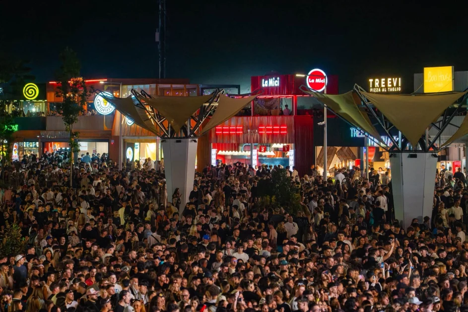 Beach, Please! Ziua 3: vârf de 155.000 de participanți. Future și Quavo, prima apariție live în România; NIBIRU se deschide pe 16 iulie