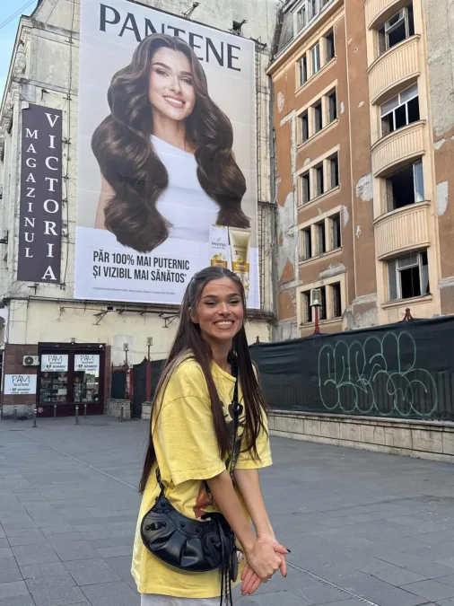 Theo Rose și Jessie J, în aceeași vilă din Maldive. Fanii au fost cei care au făcut conexiunea