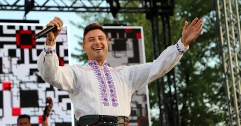 Valentin Sanfira, surprins de „războiul” conturilor false pe TikTok: „Un cont fals raportează alt cont fals”