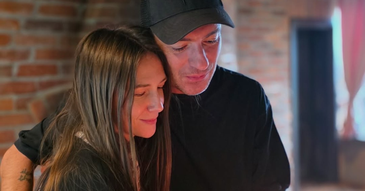 Radu Vâlcan a împlinit 49 de ani. De ce și-a dorit inițial o aniversare restrânsă, cu Adela Popescu și copiii