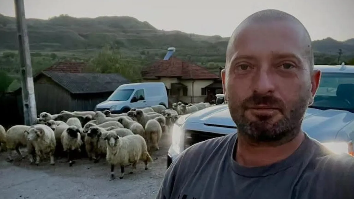Cheloo, despre liceul „Tonitza”: „Am fost rugat să părăsesc Liceul Tonitza”