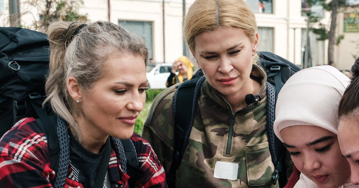Mirela Vaida și Oana Tomoioagă, în lacrimi la Asia Express: „Sărăcia asta a ei… s-a transformat într-un palat pentru noi”