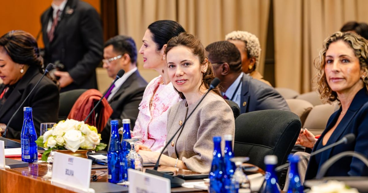 Cum a arătat a doua ținută purtată de Mirabela Grădinaru la Casa Albă, la summitul organizat de Melania Trump