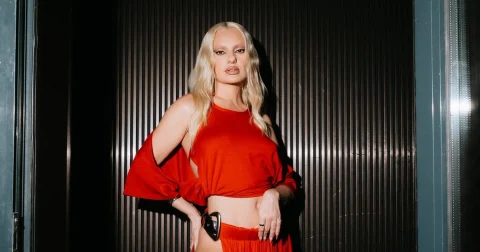 Alexandra Stan a născut o fetiță: artista și partenerul ei, Ștefan, au devenit părinți pentru prima dată