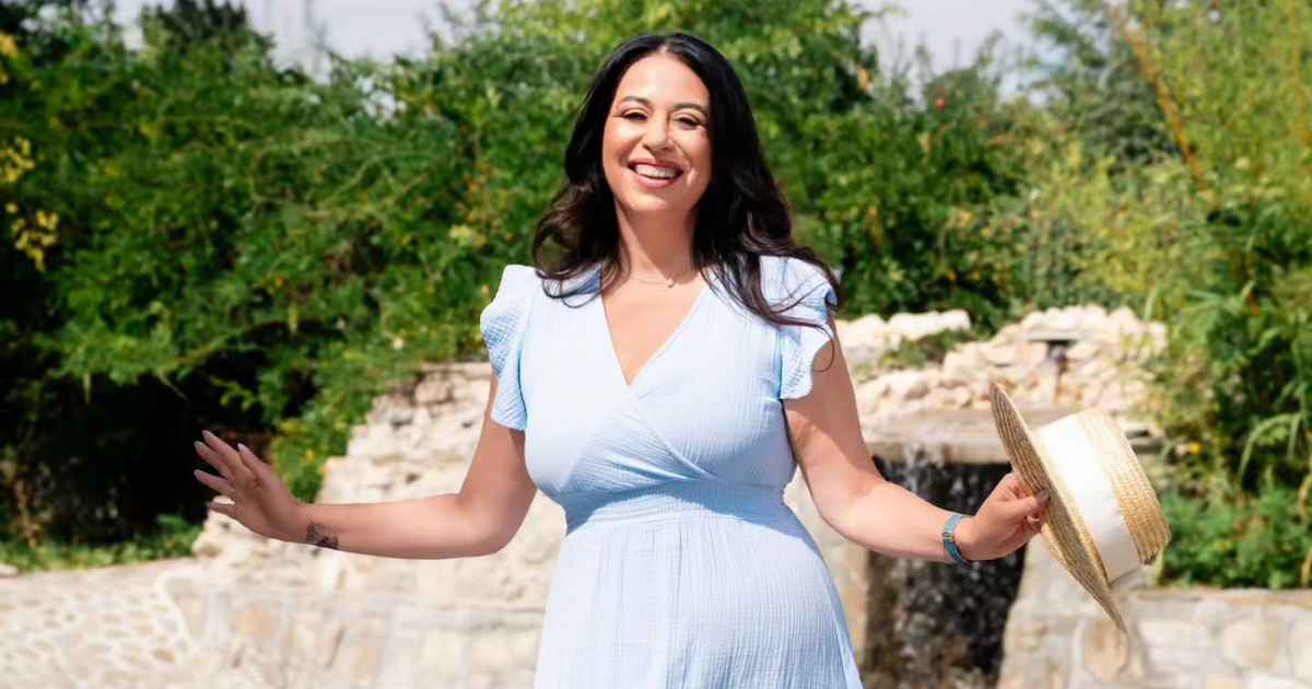 Oana Roman, la spital după ce un „virus” a pus-o la pat: cine îi ridică moralul, departe de Isa