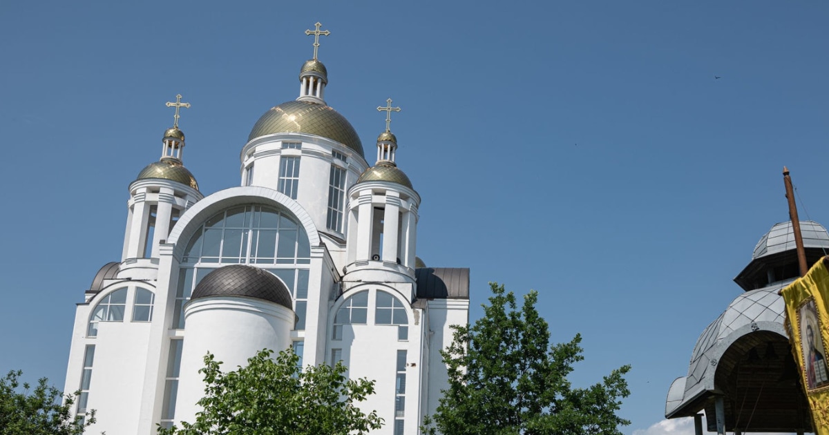 Rusaliile în 2026: pe ce dată cad și ce zile libere plătite au angajații (31 mai – 1 iunie)