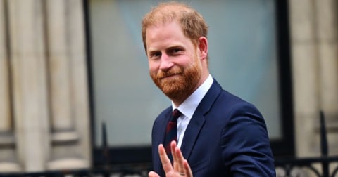 Tensiuni în familia regală: Regele Charles, iritat de declarațiile Prințului Harry cu trimiteri la Donald Trump