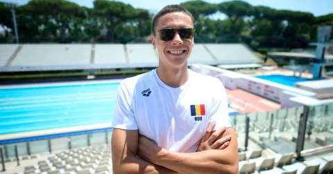 Aur european pentru David Popovici la 100 m liber, la Paris: 46,56 în finală