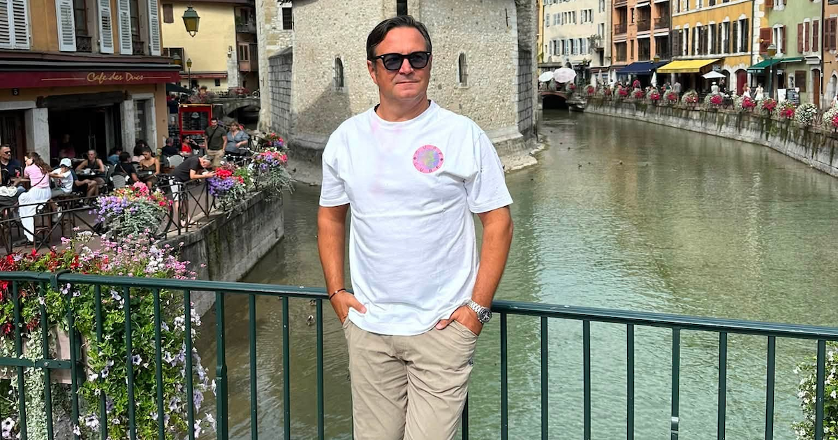 Daniel Buzdugan, în doliu: mama lui a murit la 91 de ani. Mesajul transmis după înmormântare