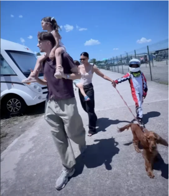 Andreea Popescu și Rareș Cojoc, din nou împreună în imagini de familie, la câteva luni după divorț