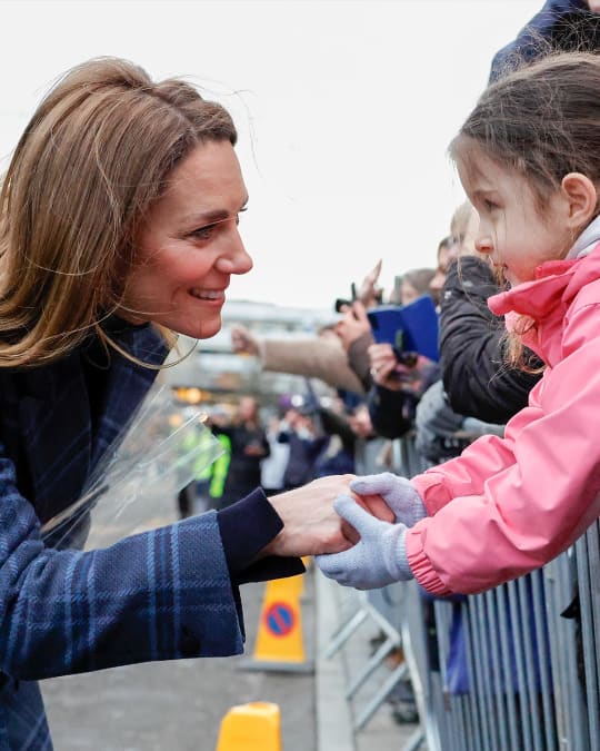 Momente tensionate în Scoția: Prințul William și Kate Middleton confruntați cu întrebări despre Andrew